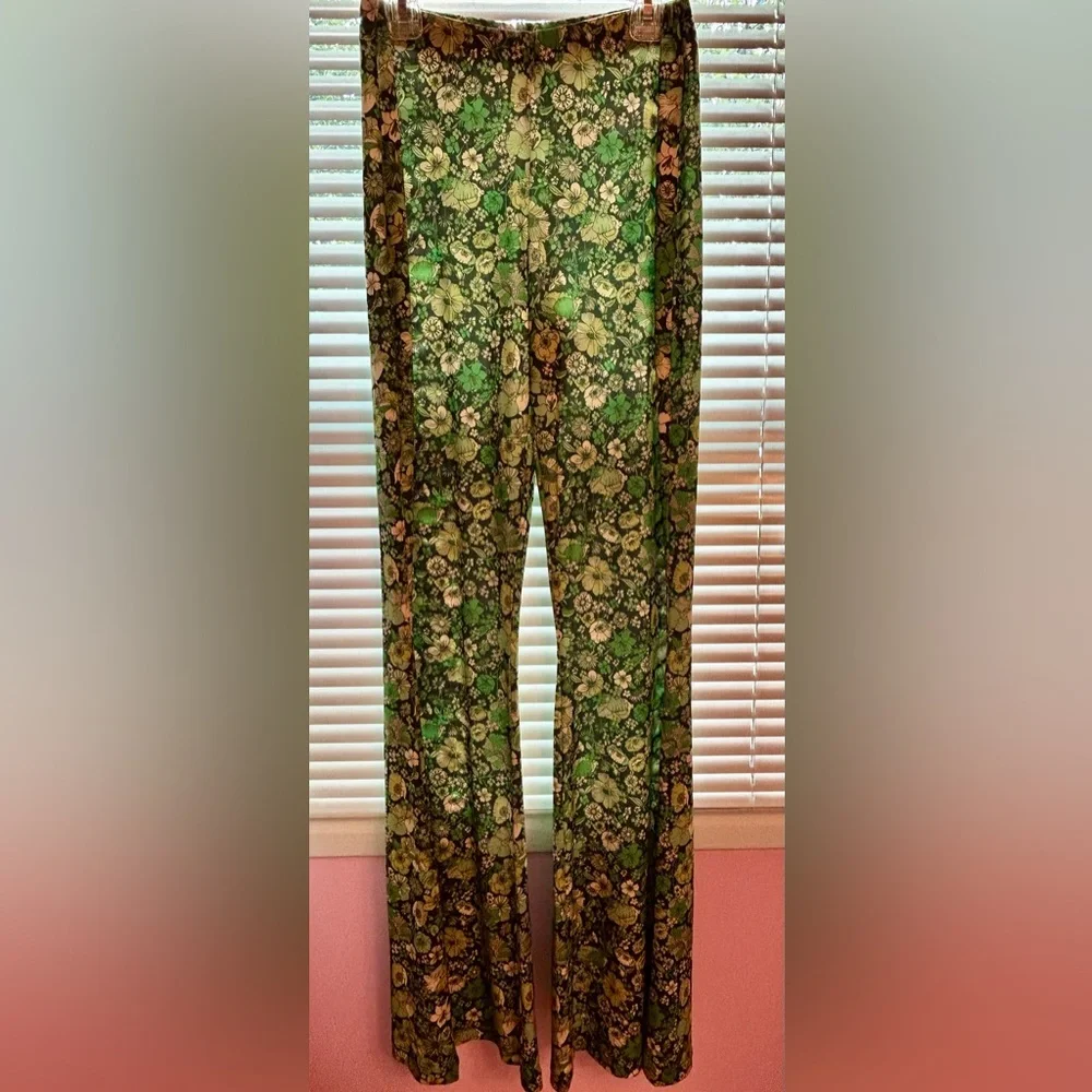 Floral Green Women's Pants - Picture 1 of 6